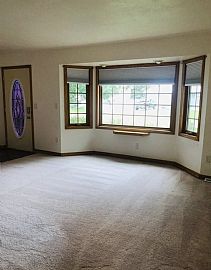 407 1st Ave Sw, Surrey, Nd 58785   House For Rent in Surrey, ND (Photo 3 of 6)