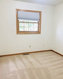 407 1st Ave Sw, Surrey, Nd 58785   House For Rent in Surrey, ND (Photo 6 of 6)