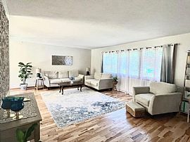 1256 Romayne Dr, Akron, Oh 44313  Comfortable House For Rent in Akron, OH (Photo 4 of 11)