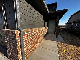 10817 Nw 119th St, Yukon, Ok 73099     Available For Rent  in Yukon, OK (Photo 2 of 11)