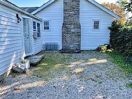 495 Congdon Hill Rd, Saunderstown, Ri 02874 in Saunderstown, RI (Photo 3 of 9)