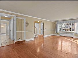 55 Jastram St, Providence, Ri 02908 in Providence, RI (Photo 6 of 11)