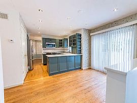 25 Lookout Ln, South Kingstown, Ri 02879 in South Kingstown, RI (Photo 5 of 11)