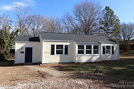 1304 Mcdow Dr, Rock Hill, Sc 29732    Lovely House in Rock Hill, SC