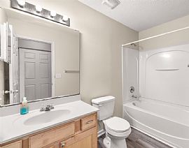 323 Edenton Rd, Goose Creek, Sc 29445  Lovely House For Rent in Goose Creek, SC (Photo 10 of 11)