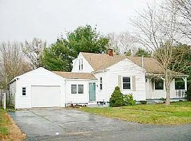 21 Detroit Ave, # 2, Warren, Ri 02885 in Warren, RI