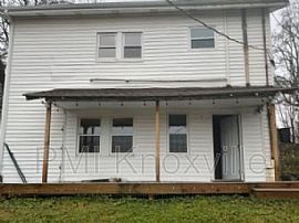 315 E Churchwell Ave, Knoxville, Tn 37917   House For Rent in Knoxville, TN (Photo 2 of 9)