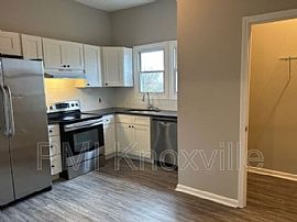 315 E Churchwell Ave, Knoxville, Tn 37917   House For Rent in Knoxville, TN (Photo 5 of 9)