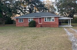 Sweet Home Available to Move in  in North Charleston, SC