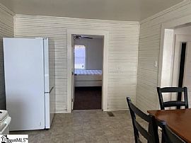 This Home Is Ready to Move In in Startex, SC (Photo 4 of 8)