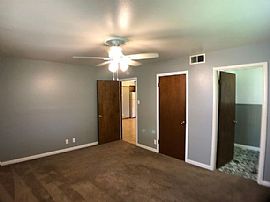 5043 Hershey Dr, San Antonio, Tx 78220  Beautiful Home For Rent in San Antonio, TX (Photo 6 of 11)