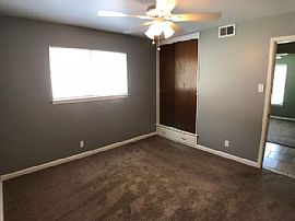 5043 Hershey Dr, San Antonio, Tx 78220  Beautiful Home For Rent in San Antonio, TX (Photo 9 of 11)