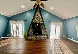 Unique 3br/2 Full Bath Home with a Finished Basement in Louisville, KY (Photo 8 of 10)