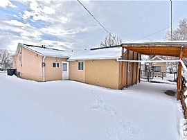 385 E Center St, Clearfield, Ut 84015  Great House For Rent in Clearfield, UT (Photo 2 of 10)