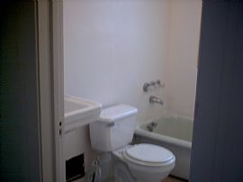 Newly Renovated, Beautiful 2-BR Apt in Detroit, MI (Photo 3 of 6)