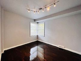 5015 29th Ave, Kenosha, Wi 53140   House For Rent in Kenosha, WI (Photo 9 of 12)