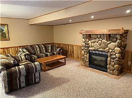 3612 Briarcrest Dr, Eau Claire, Wi 54701  Home Sweet Home in Eau Claire, WI (Photo 8 of 8)