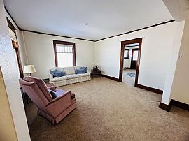 W215s9570 Crowbar Dr, Muskego, Wi 53150  House For Rent in Muskego, WI (Photo 5 of 9)