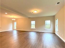 61 Hadley Ct, Lincoln, Al 35096   House For Rent in Lincoln, AL (Photo 5 of 11)