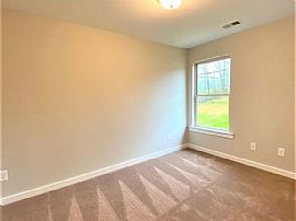 61 Hadley Ct, Lincoln, Al 35096   House For Rent in Lincoln, AL (Photo 8 of 11)