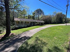 4317 Packingham Dr, Mobile, Al 36609  Affordable House For Rent in Mobile, AL (Photo 2 of 12)