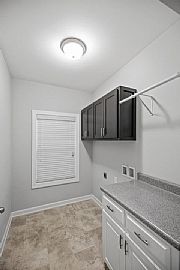 147 Heyward Dr, Dothan, Al 36303  Lovely House For Rent in Dothan, AL (Photo 10 of 10)