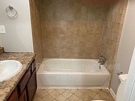 165 Vann Cir, Trussville, Al 35173 in Trussville, AL (Photo 3 of 6)