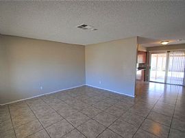 4649 W Hubbell St, Phoenix, Az 85035  Charming House in Phoenix, AZ (Photo 4 of 10)