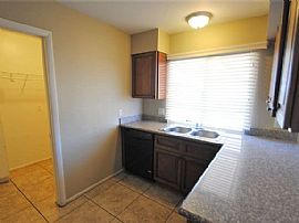 4649 W Hubbell St, Phoenix, Az 85035  Charming House in Phoenix, AZ (Photo 6 of 10)