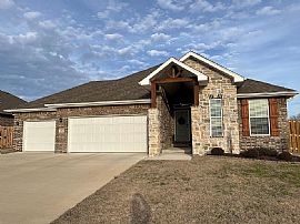 496 Hall Pl, Pea Ridge, Ar 72751  Home For Rent in Pea Ridge, AR