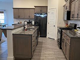 496 Hall Pl, Pea Ridge, Ar 72751  Home For Rent in Pea Ridge, AR (Photo 3 of 6)