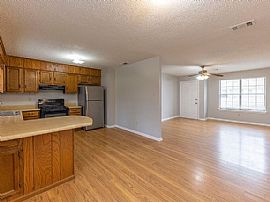 11415 Shannon Hills Dr, Shannon Hills, Ar 72103  Nice House in Shannon Hills, AR (Photo 5 of 12)