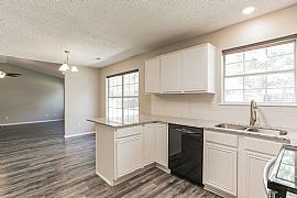 490 Aster Ave, Farmington, Ar 72730  Comfortable House in Farmington, AR (Photo 4 of 10)