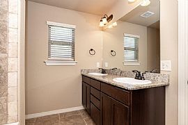 4317 W Murfield Dr, Rogers, Ar 72758  Available For Rent in Rogers, AR (Photo 12 of 12)