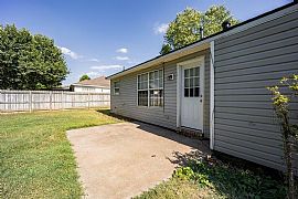 490 Aster Ave, Farmington, Ar 72730  Lovely House in Farmington, AR (Photo 2 of 11)