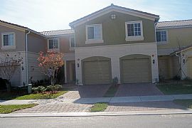  Charming New Stuart, Florida townhouse in Stuart, FL (Photo 2 of 3)