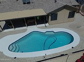 Comfortable  3-Bed, 2-Bath Home in Glendale, AZ (Photo 4 of 12)