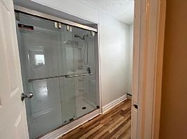 16 Eastview Dr, Vernon, Ct 06066 in Vernon, CT (Photo 5 of 9)