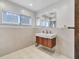 7 Park Ln, Westport, Ct 06880 in Westport, CT (Photo 7 of 8)