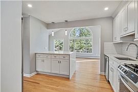 58 Maryanne Ln, Stamford, Ct 06905 in Stamford, CT (Photo 5 of 10)