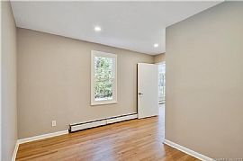 58 Maryanne Ln, Stamford, Ct 06905 in Stamford, CT (Photo 9 of 10)