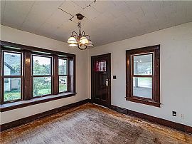 610 10th Ave, Baldwin, Wi 54002 in Baldwin, WI (Photo 5 of 12)