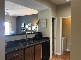 Apartment For Rent  in Naples, FL (Photo 9 of 12)