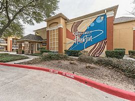 Studio  in Houston, TX (Photo 11 of 12)