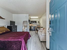 Studio  in Houston, TX (Photo 5 of 12)