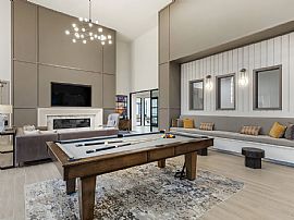 Studio  in Dallas, TX (Photo 2 of 11)