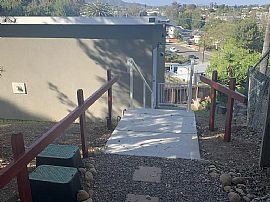 House  in La Mesa, CA (Photo 3 of 12)