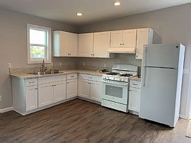 House  in La Mesa, CA (Photo 8 of 12)