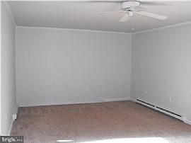 19 Village Dr, Smyrna, De 19977  Awesome House in Smyrna, DE (Photo 9 of 10)