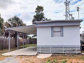 7040 Commons Blvd, Port Richey, Fl 34668 in Port Richey, FL